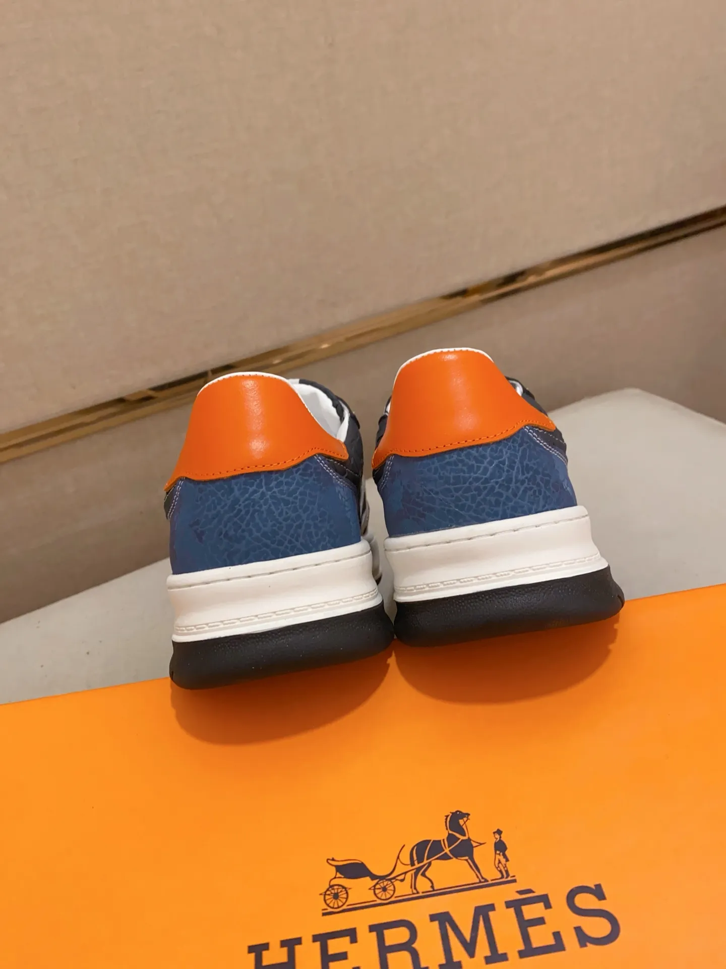 Men's clothing and shoes💰: 400💰《HERMES》【Original order·Version】Hermès; top 🔝purchasing agent🔍🔍men's latest 🇺🇸 counter sales simultaneously, imported from Italy original ▲▲cowhide ▲▲ (highlighting the high End, Nobility, Grade) Exquisite workmanship (Imported water-dyed sheepskin lining from Italy) Sole: Original sole provided by the original factory, ⚠️Exclusive double-layer activity, TPR, molded outsole; super comfortable Code number: 38-44